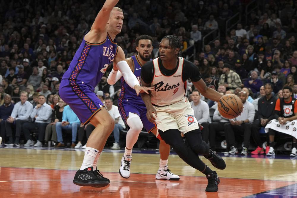 而曾凡博的 而曾凡博的